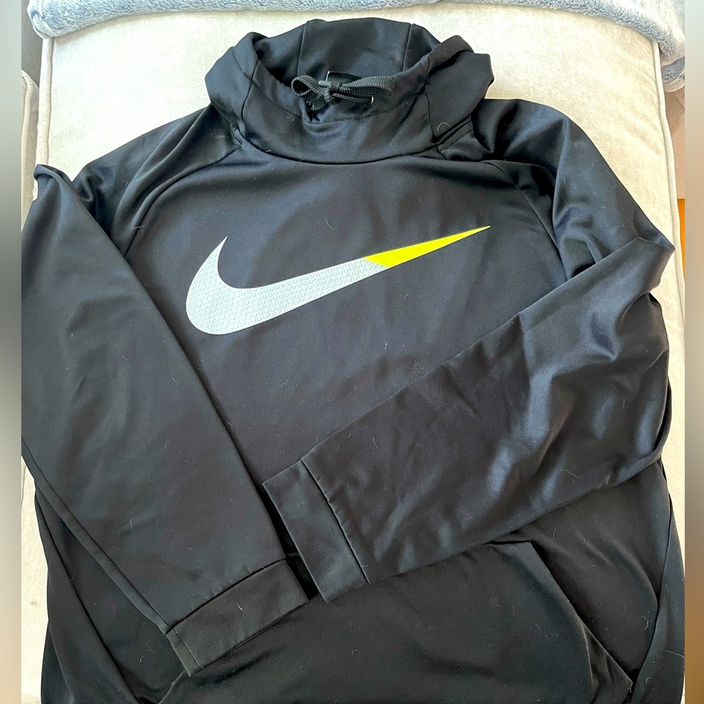 NWOT Nike Drifit Hoodie
